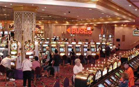 CASINOS in & near ORLANDO, FLORIDA .